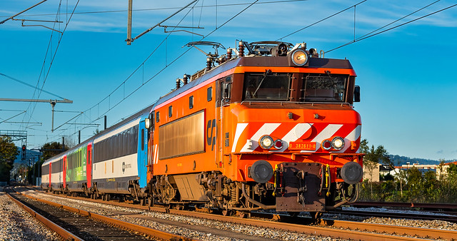 Novo Passe Ferroviário Verde com viagens ilimitadas por 20€ para residentes em Portugal entrou em vigor ontem, saiba todos os detalhes.